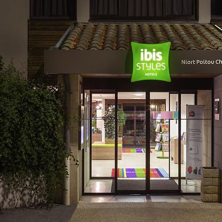 Отель Ibis Styles Niort Poitou Charentes Vouille  Экстерьер фото