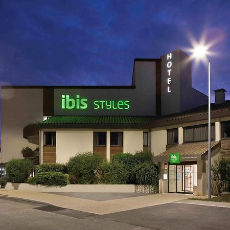 Отель Ibis Styles Niort Poitou Charentes Vouille  Экстерьер фото