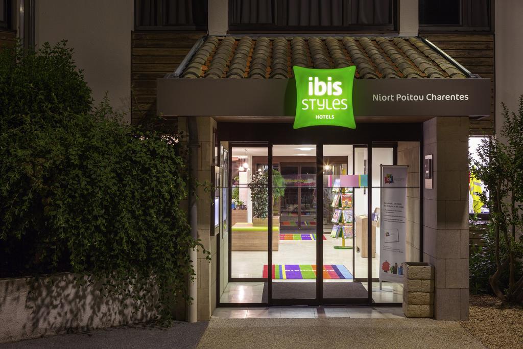 Отель Ibis Styles Niort Poitou Charentes Vouille  Экстерьер фото