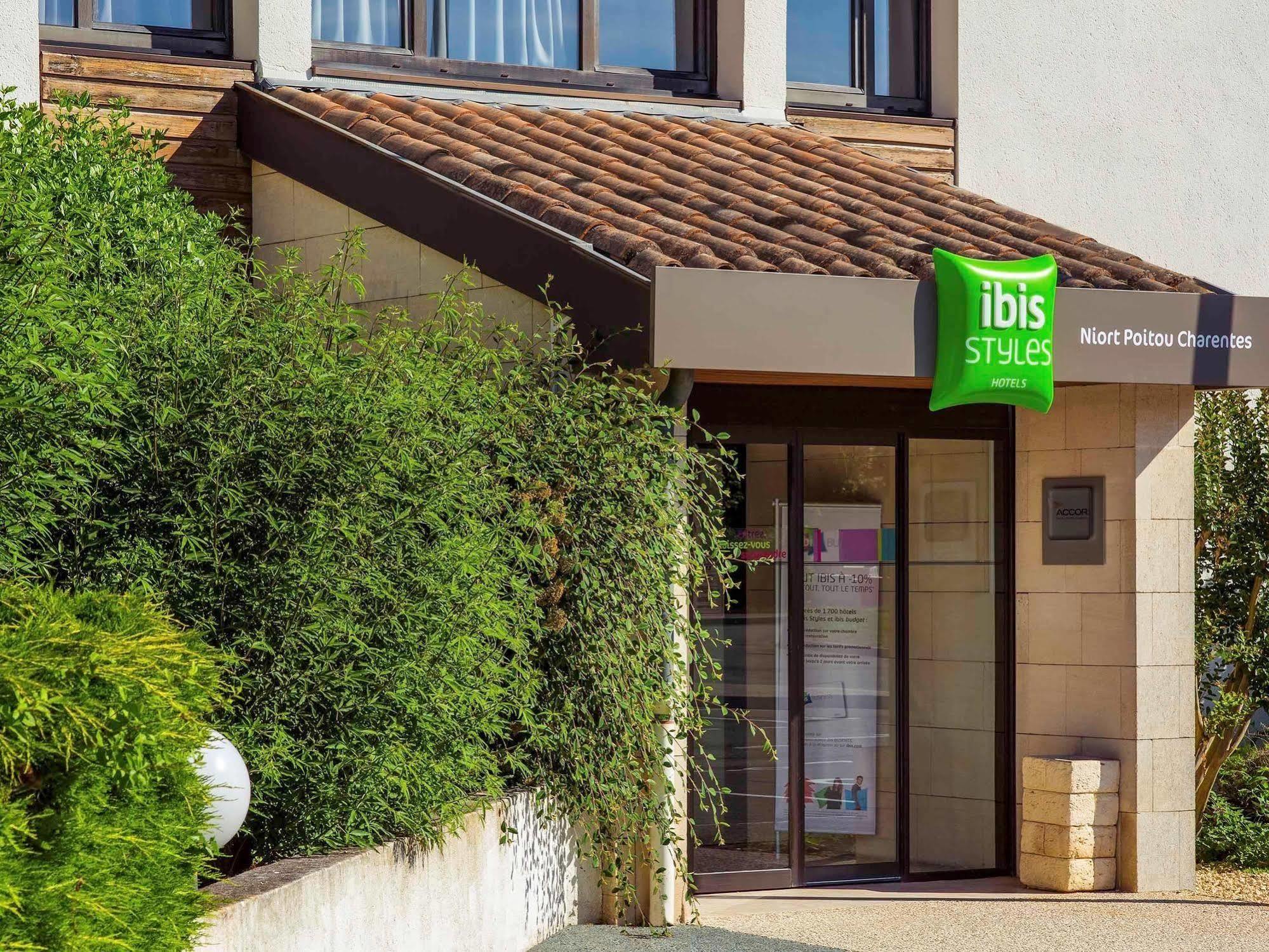 Отель Ibis Styles Niort Poitou Charentes Vouille  Экстерьер фото